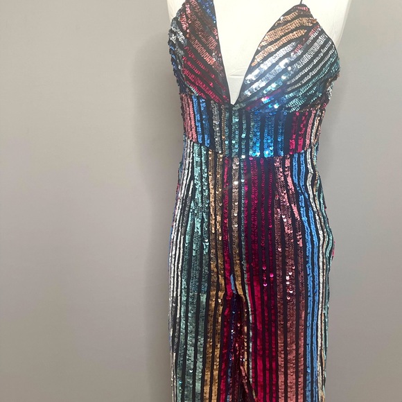 Sequin spaghetti straps multi color jump suit. - Picture 5 of 11